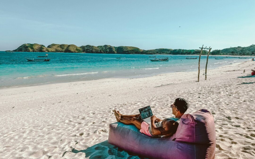 Wellness Essentials for Digital Nomads Who Travel Across America